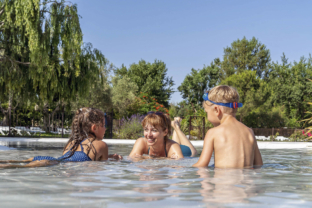 Serignan Plage Nature - Baignades - Piscine coté textile