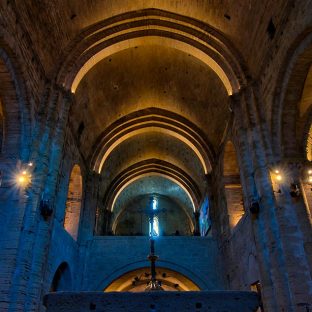 Camping Serignan Plage Herault Region Cathedrale Villeneuve-lès-Maguelone Interieur