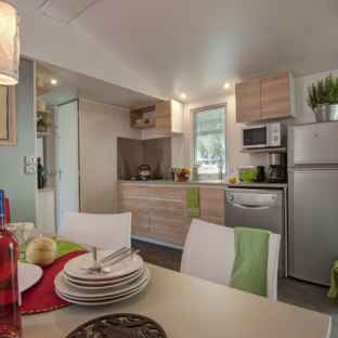 
                    Serignan Plage Nature - Mobile home Dune Nature 7 persons - Kitchen
                